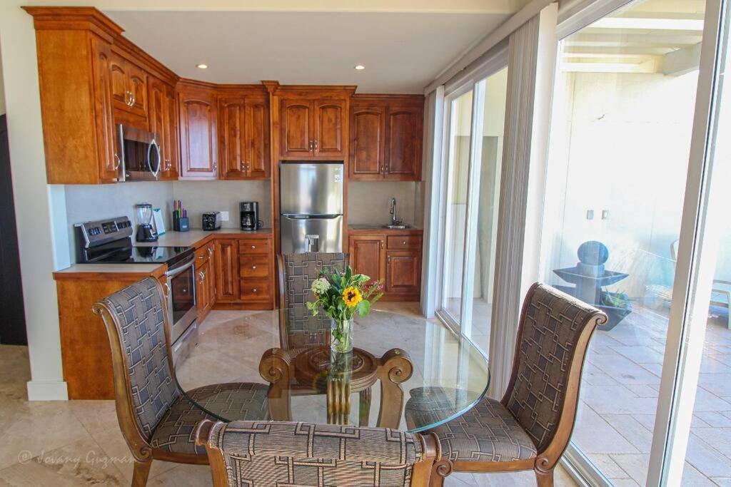 Access - Beach Penthouse Papas And Beer 2 Miles Wifi Rosarito Exterior photo